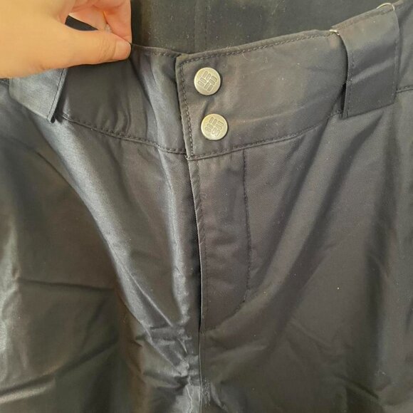 Black Columbia snow pants - Picture 5 of 8